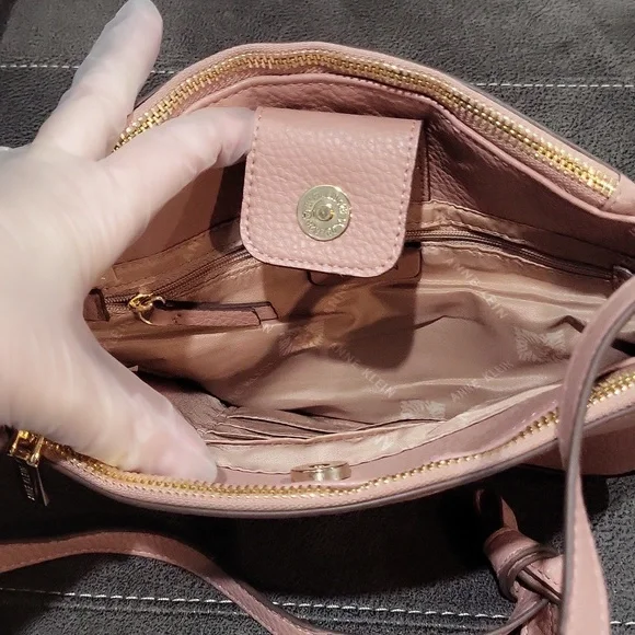 Anne Klein Purse - Picture 8 of 13